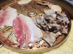 -猪啊牛呀羊啊铜盘烤肉(正大广场店)