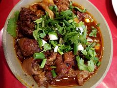-谢老五跷脚牛肉·非遗传承店