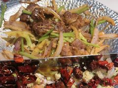 -小鱼小牛·鱼牛干锅·脆鱼火锅(世欧广场店)