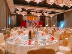 -梁鸿湿地丽笙度假酒店大堂吧