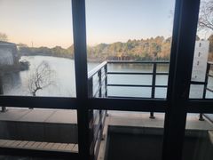 -上海怡沁园度假酒店