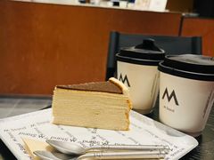 -M Stand(深圳龙岗万科广场店)