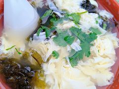 -程兵杭州小笼包(墟沟小学店)