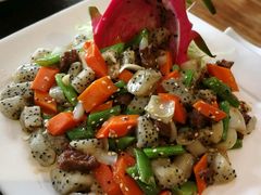 火龙果炒牛柳-上楼私房菜(院士路店)