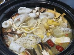 -野菌皇海景野生菌火锅(滨海大道店)
