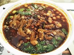 -荀记肉夹馍(三八家乐福店)