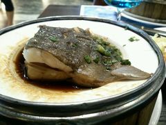 -小天鹅戴斯酒店鲸鲨百汇创作料理