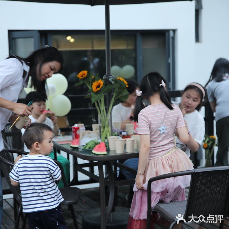 杭州青芝坞蓝莲花开•枕云民宿六一户外烧烤实录