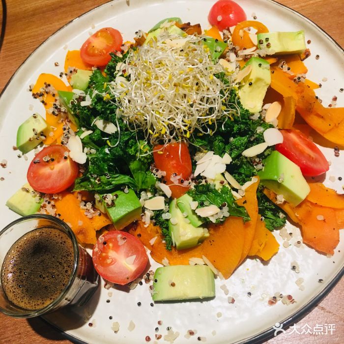 普素greenvege1(正大乐城店)牛油果藜麦暖沙拉图片