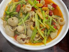 -罗氏豆花饭庄·川菜·土火锅·豆花(卡都花苑店)
