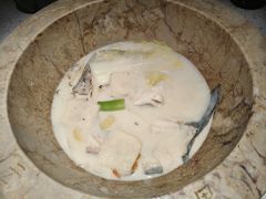 -云荷里·蒸汽石锅鱼·云南菜(中发百旺店)