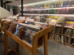 -黑胶星球(华发中城商都店)