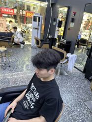-藤野造型专业烫染接发