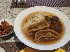 -棕榈岛海鲜自助餐厅(虹桥迎宾馆店)