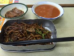 罗宋汤炒面鸡翅-做了不起的80后