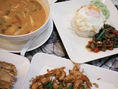 -两兄弟Song Pee Nong(2号店)