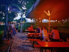 景观位-宝莱纳餐厅(滨江店)