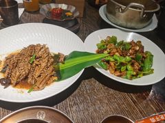 -魁盛居百年鲁菜馆(县西巷店)