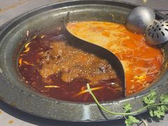 -生活如沸·顺德水牛奶火锅(大学路店)