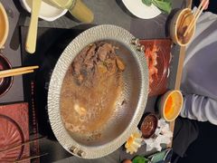 -牛YO寿喜烧·铁板烧和牛火锅自助(市府恒隆店)