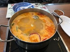 -樾餐厅泰式海鲜火锅(民歌湖店)