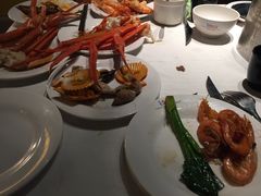 -领鲜活海鲜榴莲自助火锅(东门店)