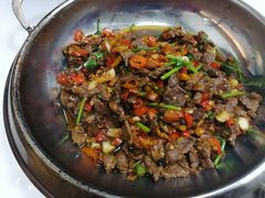 小炒黄牛肉-渔乡米香·剁椒鱼头(四方坪店)