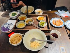 -李百蟹·蟹黄面·江景餐厅(外滩·豫园店)