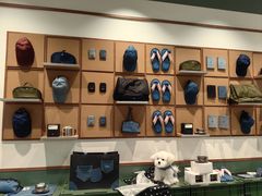 -M Stand(南京新街口金鹰店)