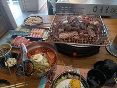 -合易泓烤肉·海肠捞饭(火车站店)