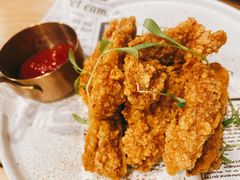 -Hello Peach 蜜桃创意西餐厅(南浔广弘酒店广场店)
