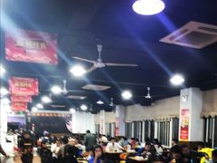 大堂-皖北巫氏三胖地锅鸡(长淮总店)