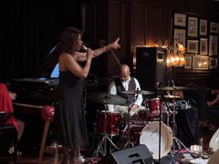 -LONG BAR 廊吧(外滩华尔道夫酒店)