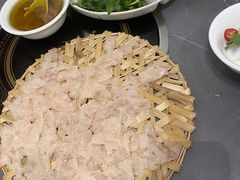 -官塘陈记鱼生·潮汕砂锅粥·牛肉火锅(潮枫路总店)