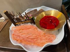 -老房老舍重庆火锅(假日城市店)