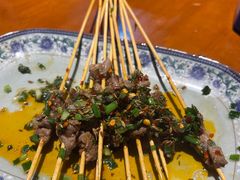 烈火牛肉-恋拐子油爆虾·家常菜