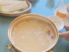 -慢丽江·云南野生菌土鸡锅(付家庄店)