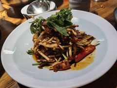 -野山舂·贵州现舂酸汤牛肉(鸿通城店)