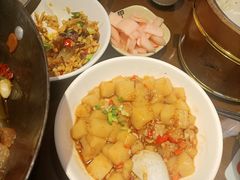 -富正毅三下锅·湘西韵味(天门山索道店)