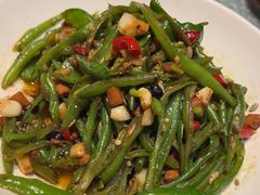 -天山集市(和家乐广场店)