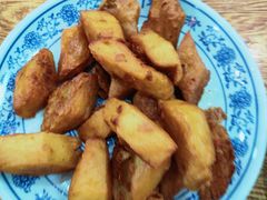 老北京炸咯吱-门框胡同百年卤煮(新街口店)