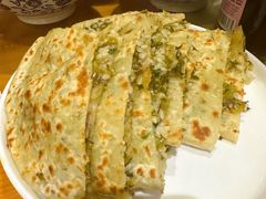 冷饭加肉麦饼-荣家小吃(紫阳街店)