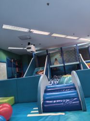 -孩子王(海悦店)