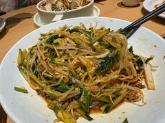 -关东小磨东北菜(上海长风大悦城店)
