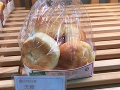 无糖羊角面包-昆明冠生园·蛋糕·面包(朗悦湾店)