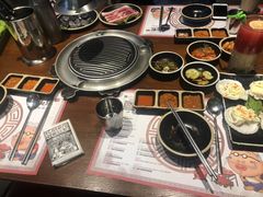-青瓦炭韩潮烤肉(花园道店)