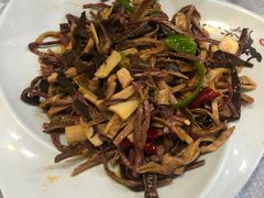 -小厨子私房菜·云南美食店