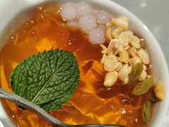 乌龙冰粉-姚姚酸菜鱼·金戈戈香港豉油鸡(喜荟城联名店)