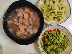 -汇慈安·高端自营月嫂(武汉月子尊享店)