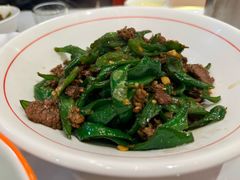 农家小炒肉-醉美东江·三文鱼·烧鸡公